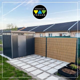 - Vytvorte si súkromie 👍a dodajte vášmu plotu jedinečný vzhľad 🍀 s drevenou alebo plastovou výplňou do 3D plotov. . 🔗...